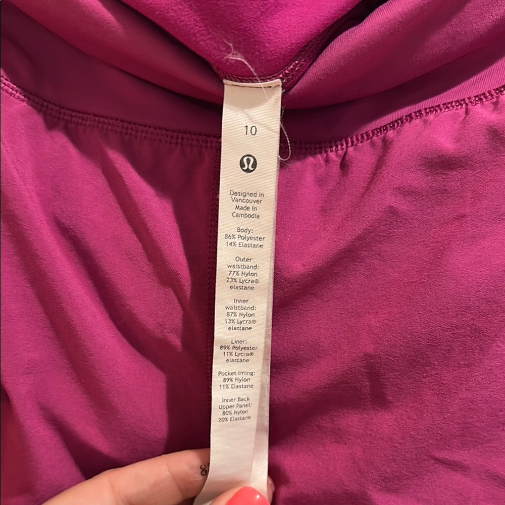 Lululemon Low Rise Speed Up 2.5" Short Ripened Raspberry Size 10 - Picture 5 of 5